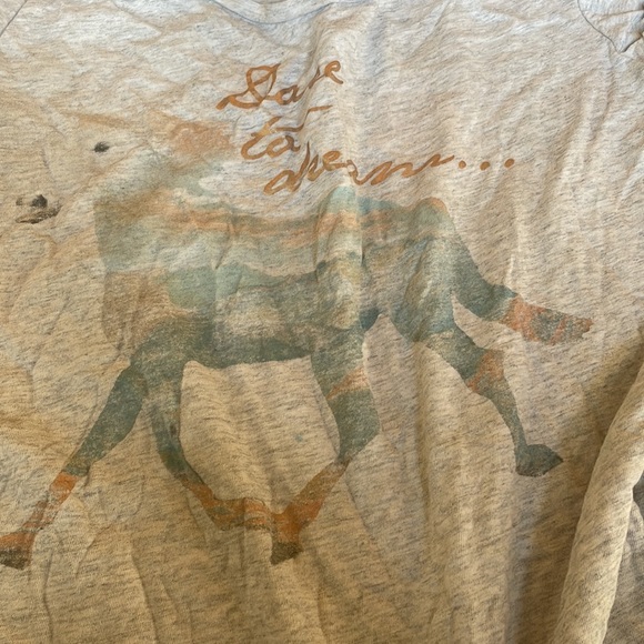 Old navy shirt - Picture 4 of 5